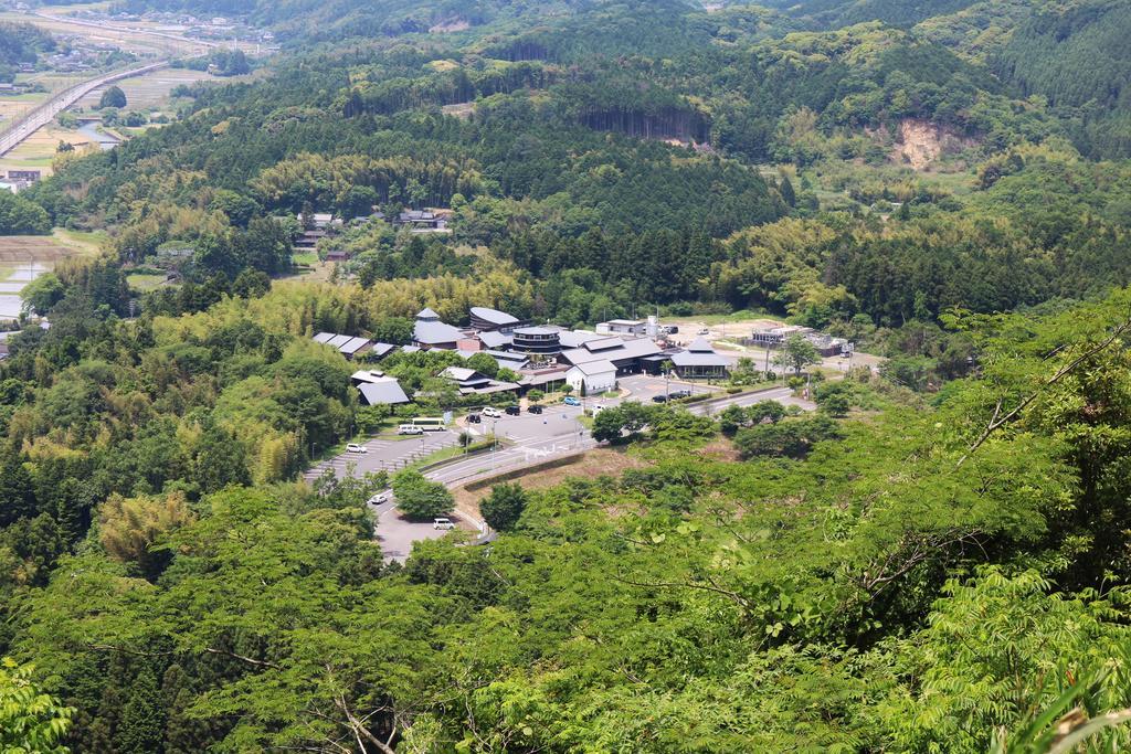 Yamaga Onsen Kazenosato Hotel Kitsuki Zewnętrze zdjęcie